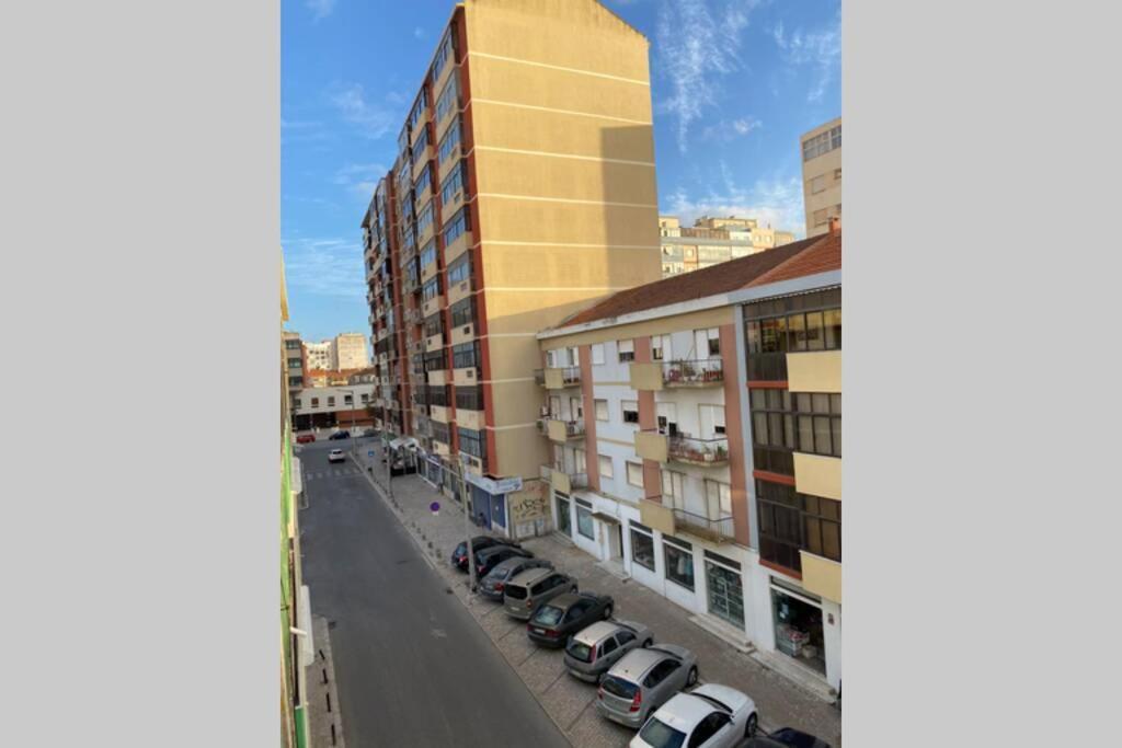 Barreiro Central Apartment מראה חיצוני תמונה